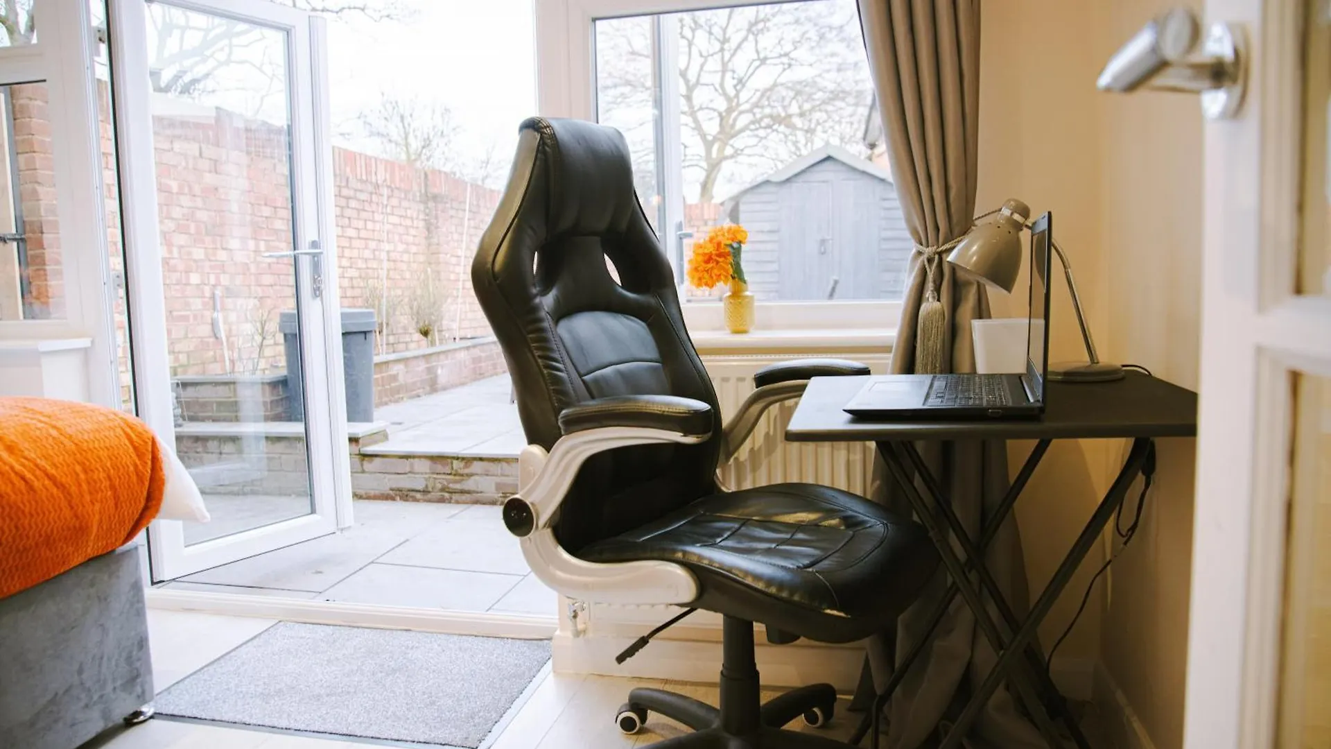Lovely Three Bed At Tanglewood Hillingdon United Kingdom